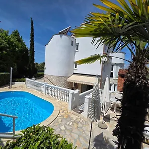 Apartment Pavic, Malinska