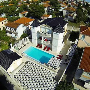 https://apartments-villa-zlatko.hotelinzadar.com